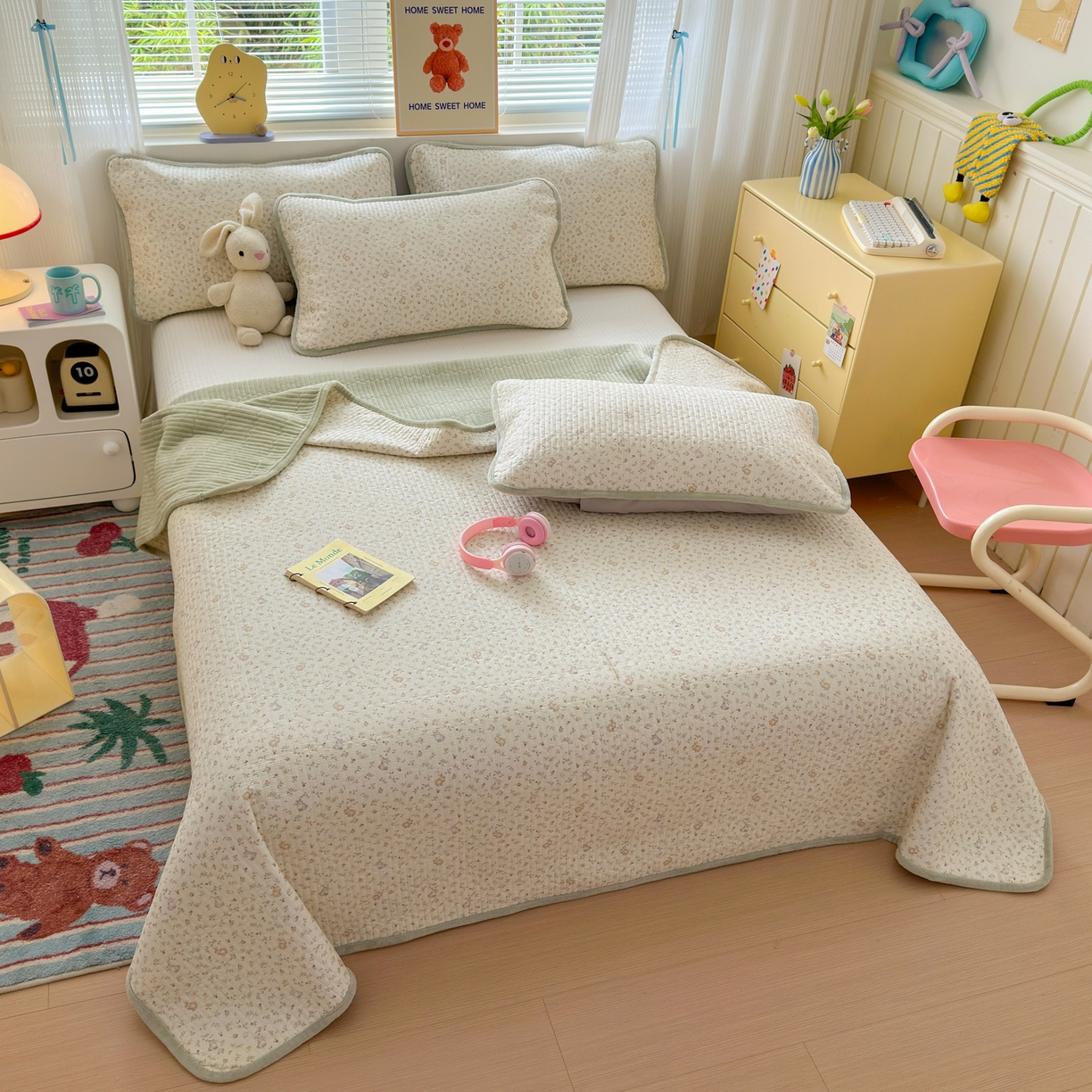 91家纺网 家纺一手货源 找家纺 Sweet dreams甜梦 2025新款牛奶绒全棉床盖三件套 花园小兔