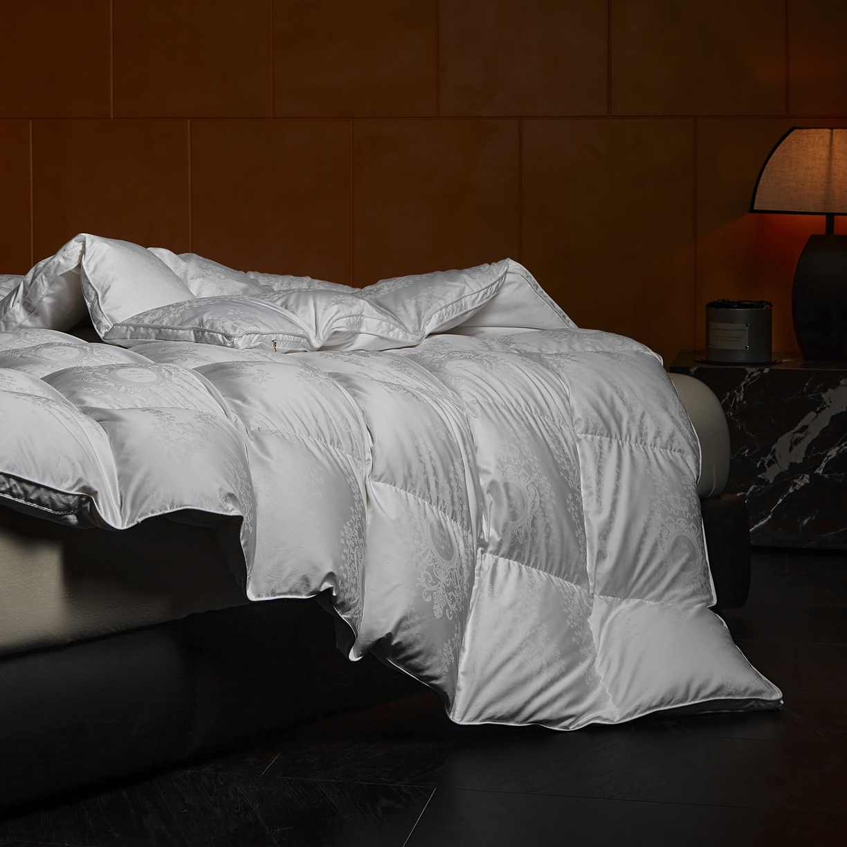 91家纺网 家纺一手货源 找家纺 暖羽屋羽绒馆 2025新款95鸭绒被子 盛世典雅 白鸭绒被芯 双人羽绒被冬被 春秋被 盛世典雅 白