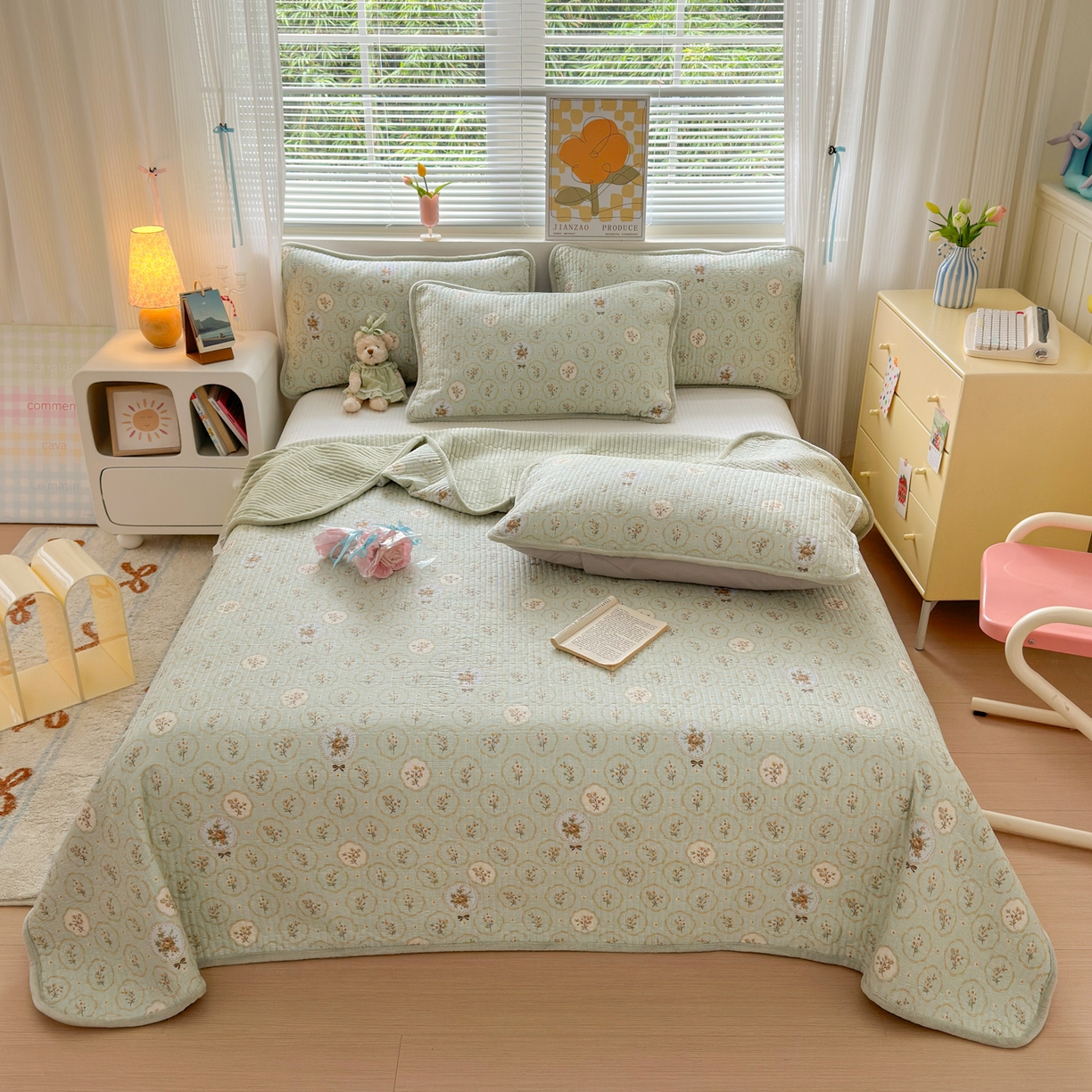 91家纺网 家纺一手货源 找家纺 Sweet dreams甜梦 2025新款牛奶绒全棉床盖三件套 秘境花园