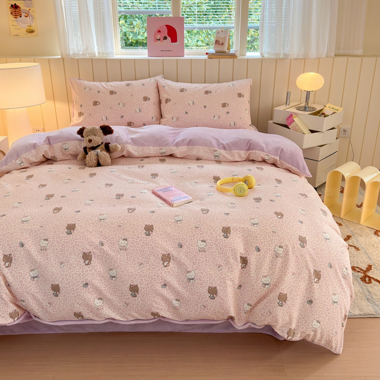 91家纺网 家纺一手货源 找家纺 Sweet dreams甜梦 2025新款棉加绒印花四件套 豹纹小猫粉紫