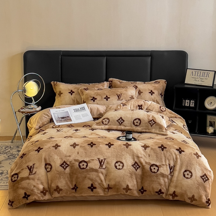 91家纺网 家纺一手货源 找家纺 弗苓家纺 2025新款亲肤舒适兔毛绒四件套 时尚之约