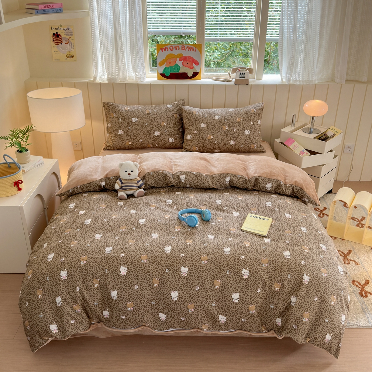 91家纺网 家纺一手货源 找家纺 Sweet dreams甜梦 2025新款棉加绒印花四件套 豹纹小猫奶咖