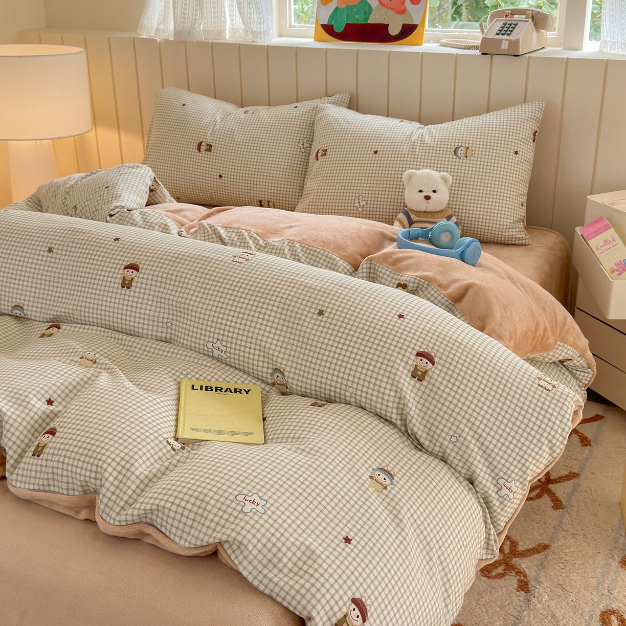 91家纺网 家纺一手货源 找家纺 Sweet dreams甜梦 2025新款棉加绒印花四件套 格子布布