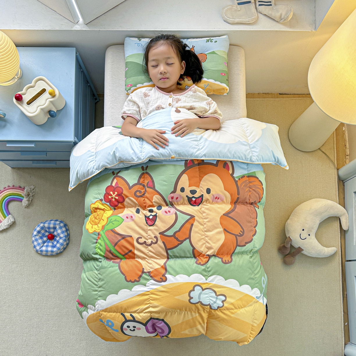 91家纺网 家纺一手货源 找家纺 （总）暖羽屋羽绒馆 2025新款天丝莱赛尔鹅绒丝被芯 抗菌 防螨羽毛被1.2米 白鹅绒丝 儿童学生被子1.5 春秋被