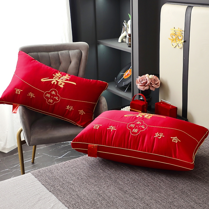 91家纺网 家纺一手货源 找家纺 （总）糖果枕芯 2025新款刺绣婚庆大红枕芯新款婚庆枕芯-永结同心