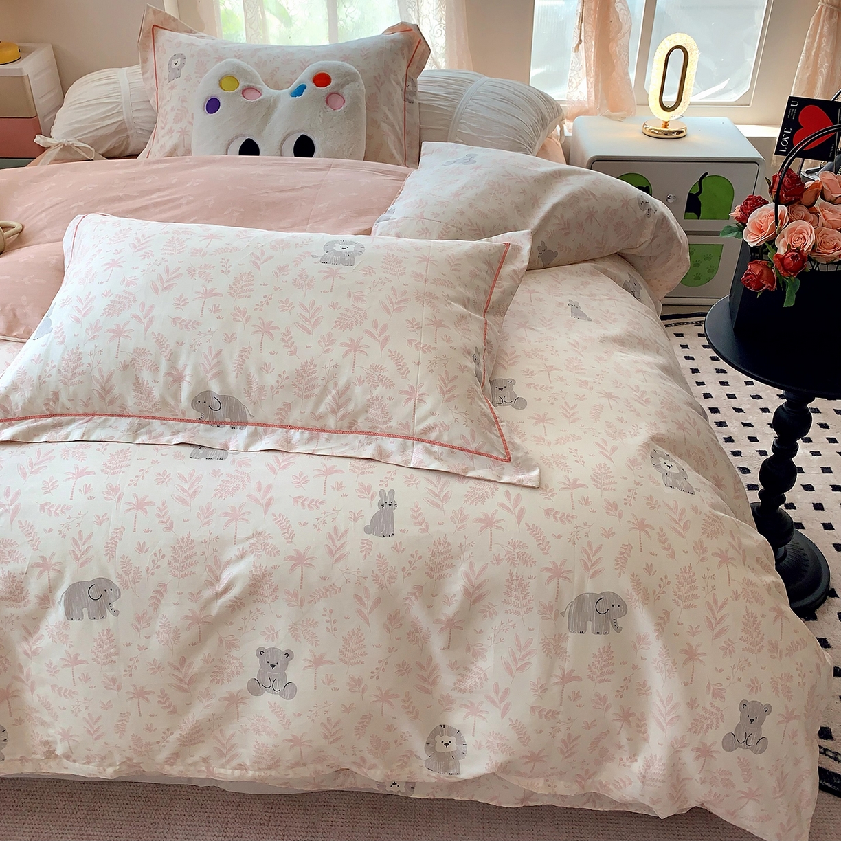 91家纺网 家纺一手货源 找家纺 莱豫家纺 2025新款亲肤舒适小清新印花全棉四件套第七批 野餐森林