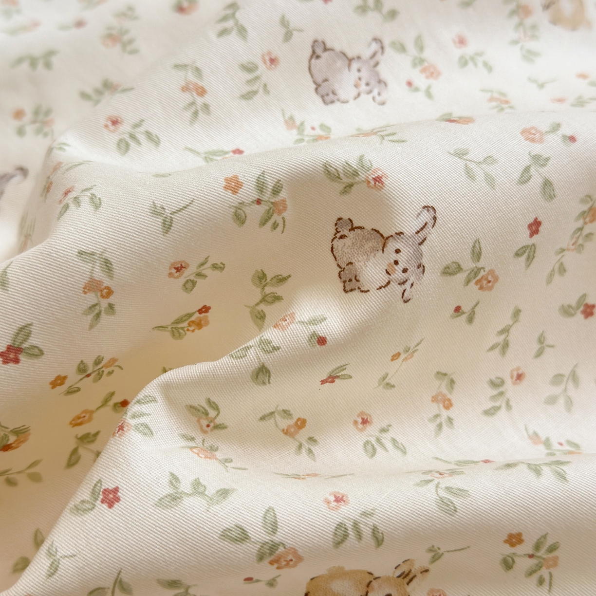 91家纺网 家纺一手货源 找家纺 Sweet dreams甜梦 2025新款棉加绒印花四件套 花园兔子