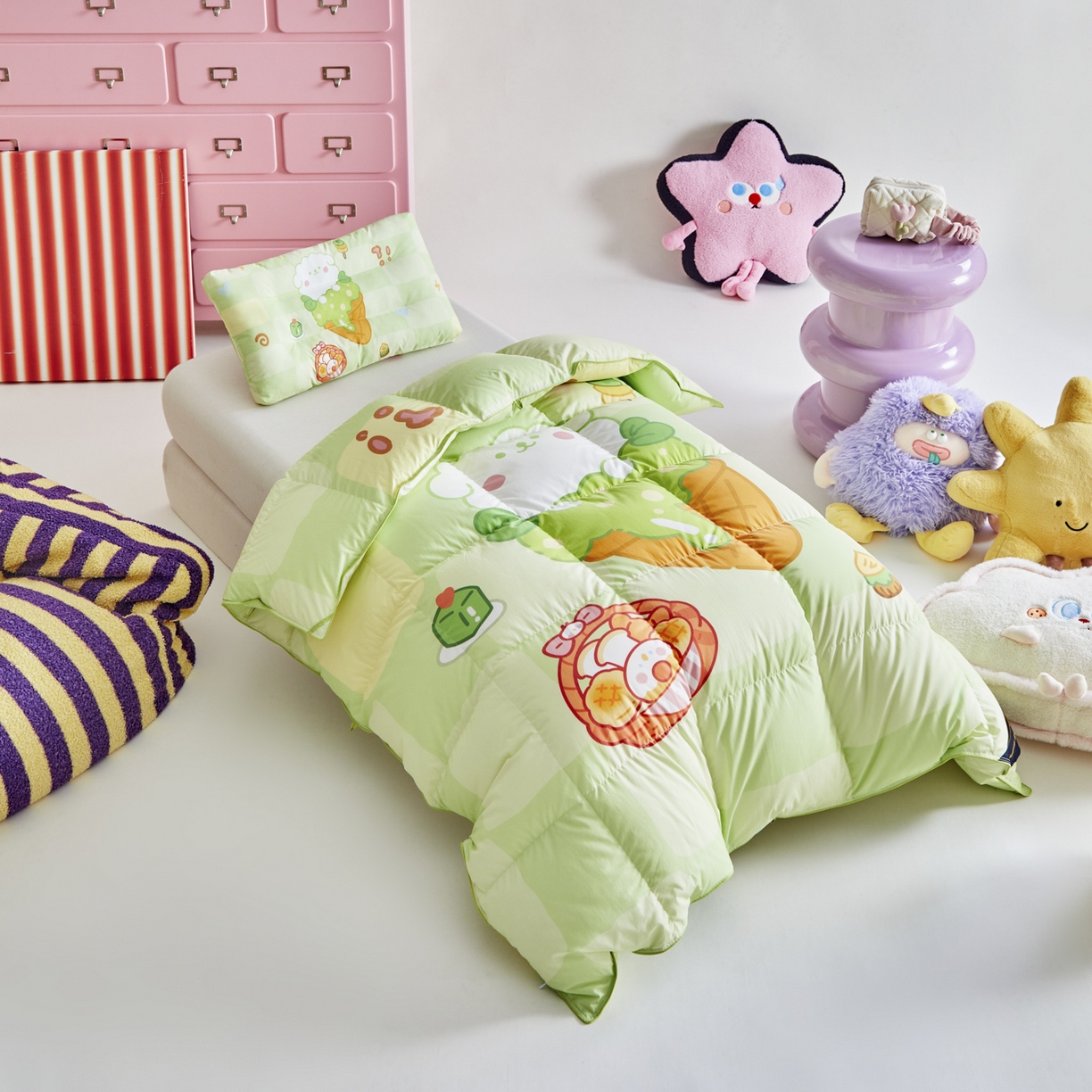 91家纺网 家纺一手货源 找家纺 暖羽屋羽绒馆 2025新款天丝莱赛尔鹅绒丝被芯 抗菌 防螨羽毛被1.2米 白鹅绒丝 儿童学生被子1.5 春秋被 清爽狗狗2