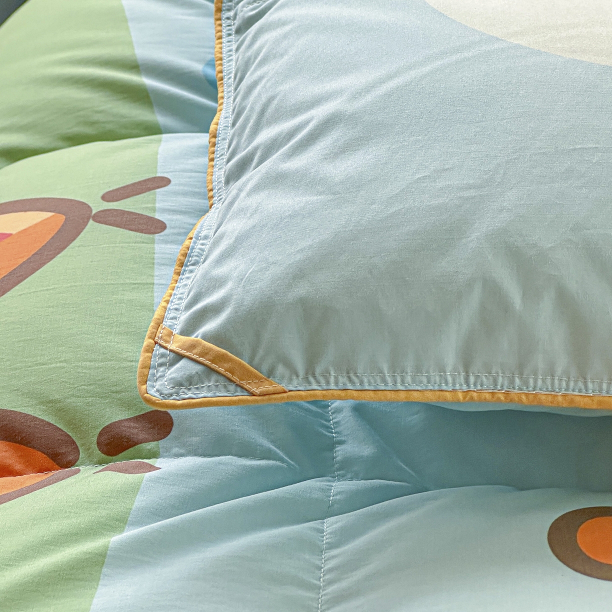 91家纺网 家纺一手货源 找家纺 暖羽屋羽绒馆 2025新款天丝莱赛尔鹅绒丝被芯 抗菌 防螨羽毛被1.2米 白鹅绒丝 儿童学生被子1.5 春秋被 两只松鼠