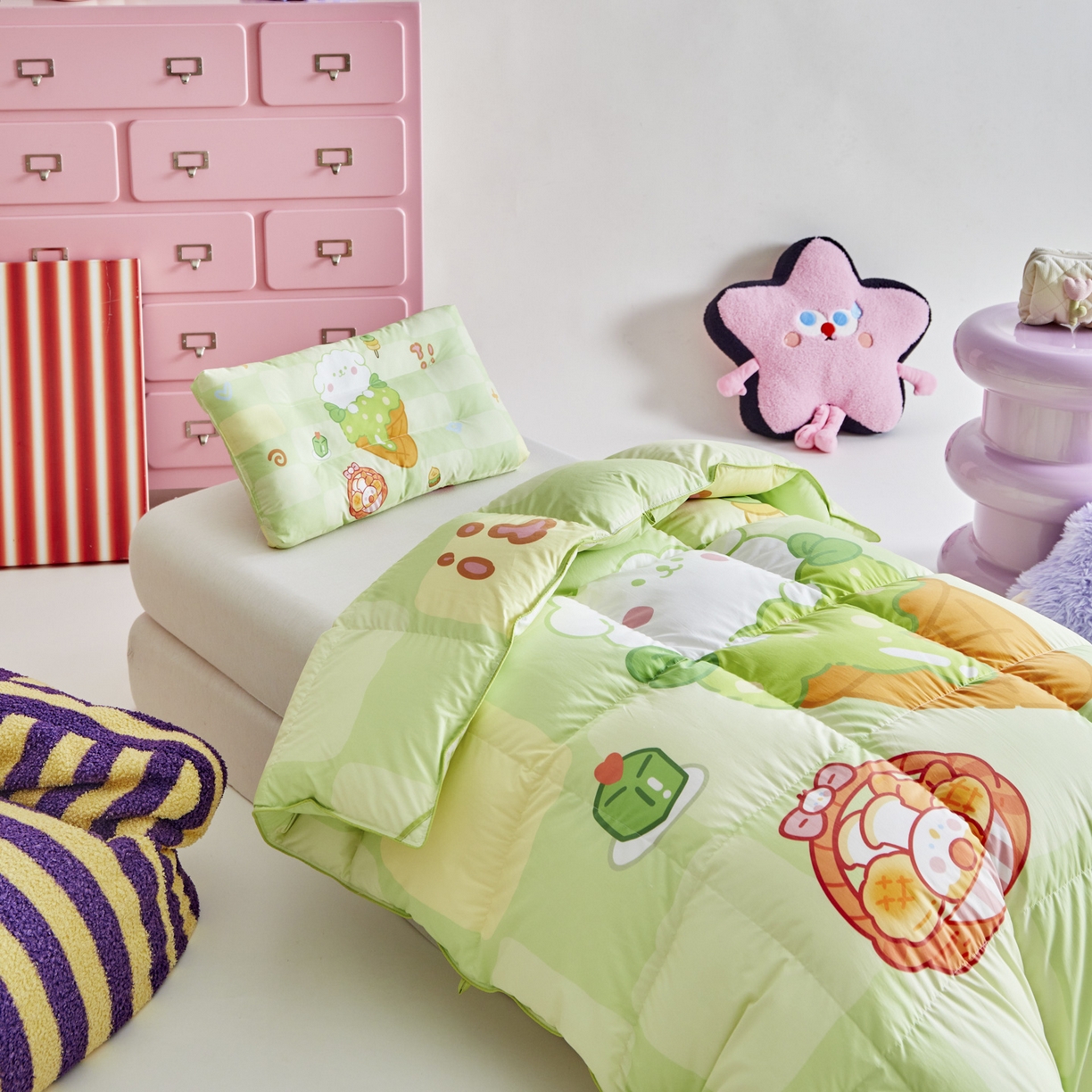 91家纺网 家纺一手货源 找家纺 暖羽屋羽绒馆 2025新款天丝莱赛尔鹅绒丝被芯 抗菌 防螨羽毛被1.2米 白鹅绒丝 儿童学生被子1.5 春秋被 清爽狗狗2