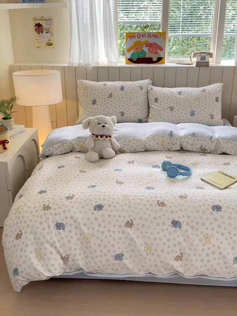 91家纺网 家纺一手货源 找家纺 Sweet dreams甜梦 2025新款棉加绒印花四件套 恐龙乐园