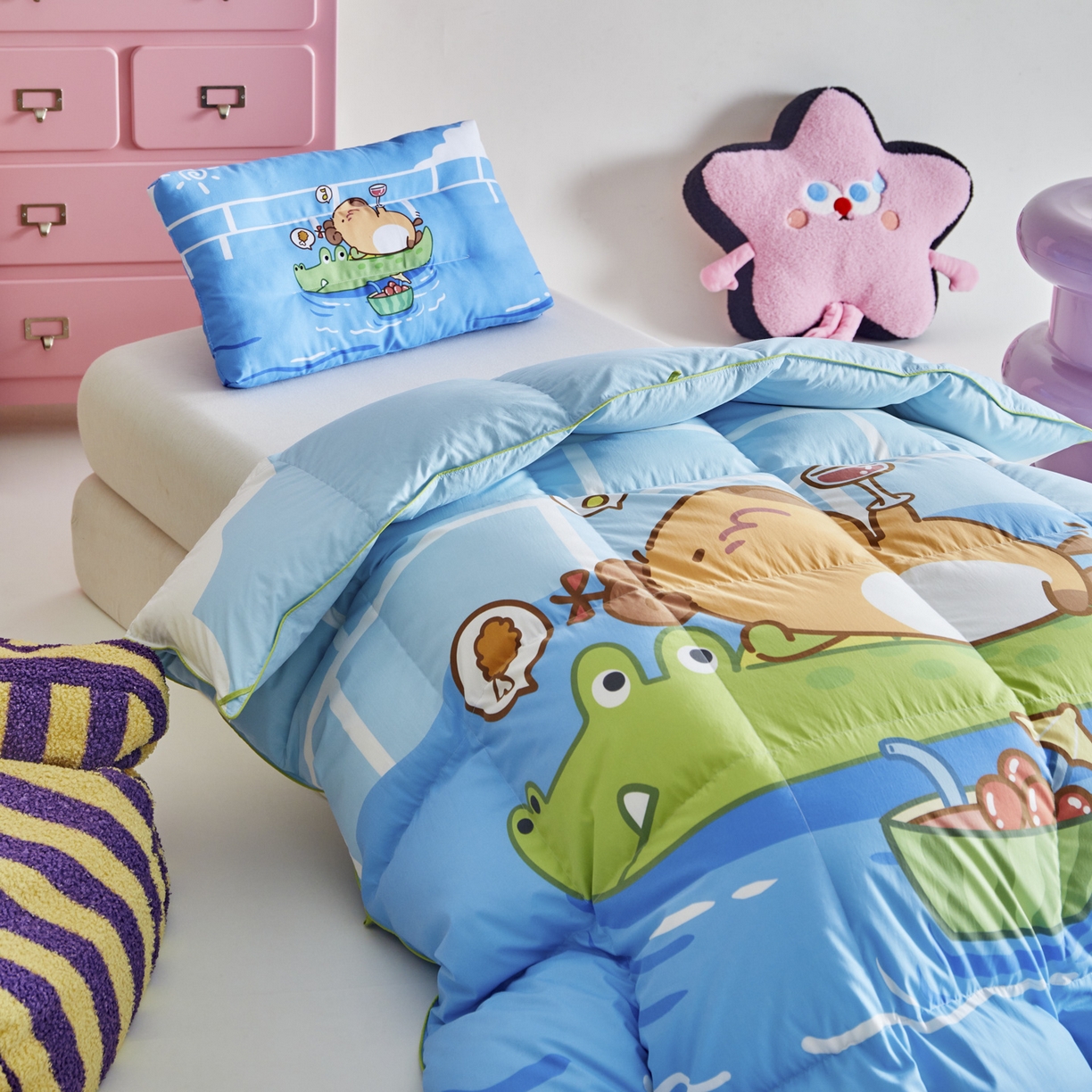 91家纺网 家纺一手货源 找家纺 暖羽屋羽绒馆 2025新款天丝莱赛尔鹅绒丝被芯 抗菌 防螨羽毛被1.2米 白鹅绒丝 儿童学生被子1.5 春秋被 鱼鼠同乐