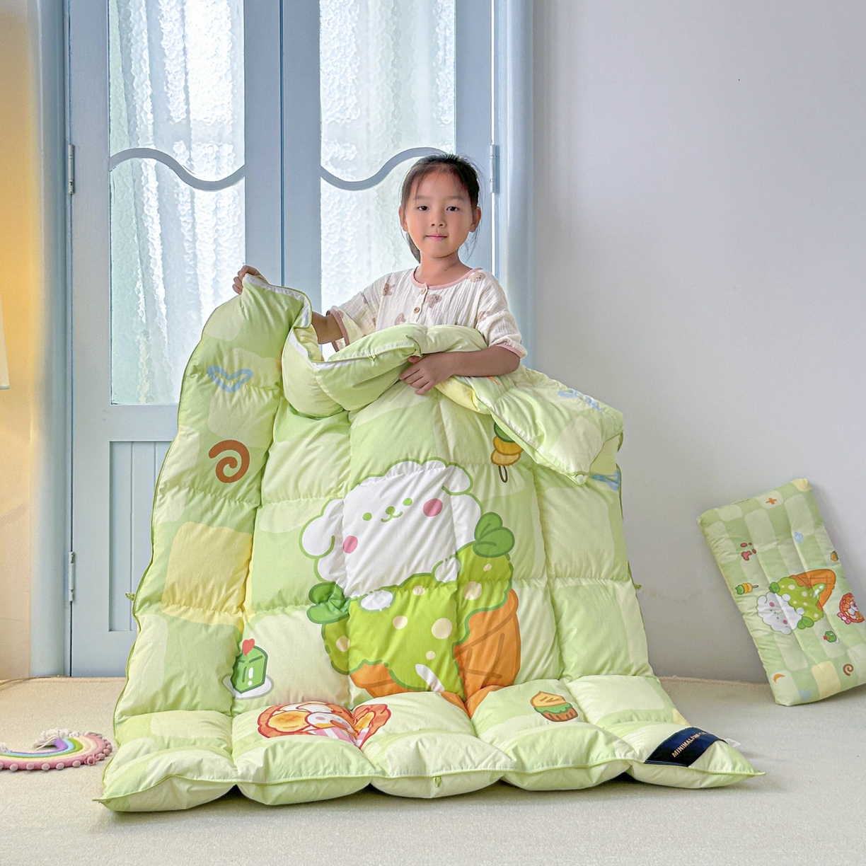 91家纺网 家纺一手货源 找家纺 暖羽屋羽绒馆 2025新款天丝莱赛尔鹅绒丝被芯 抗菌 防螨羽毛被1.2米 白鹅绒丝 儿童学生被子1.5 春秋被 清爽狗狗