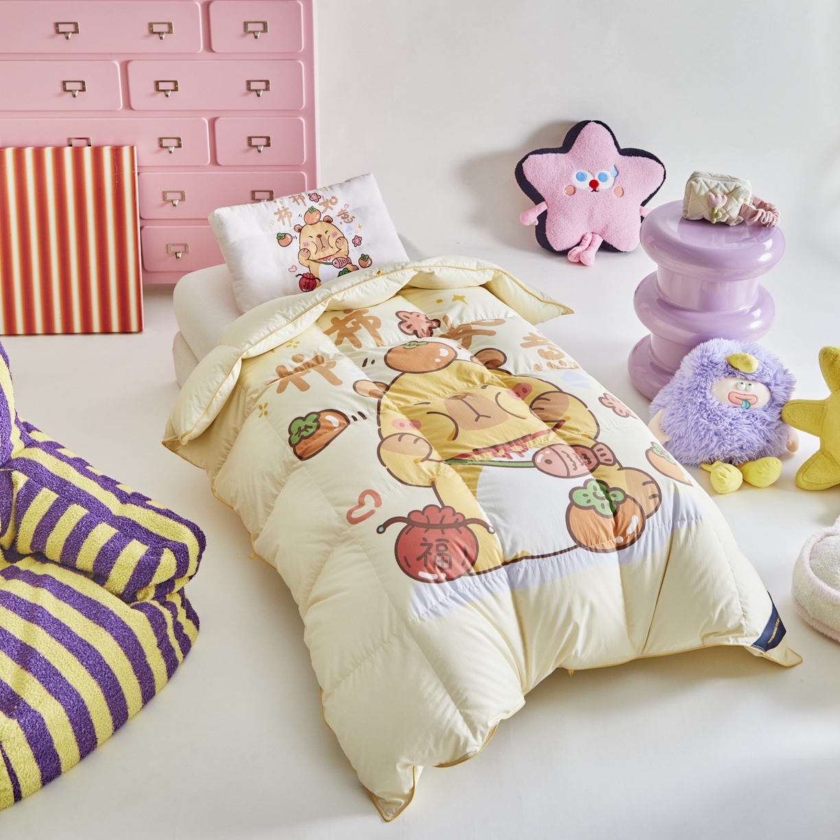 91家纺网 家纺一手货源 找家纺 暖羽屋羽绒馆 2025新款天丝莱赛尔鹅绒丝被芯 抗菌 防螨羽毛被1.2米 白鹅绒丝 儿童学生被子1.5 春秋被 柿柿如意2