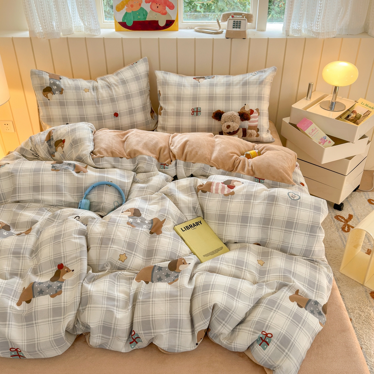 91家纺网 家纺一手货源 找家纺 Sweet dreams甜梦 2025新款棉加绒印花四件套 毛衣小狗