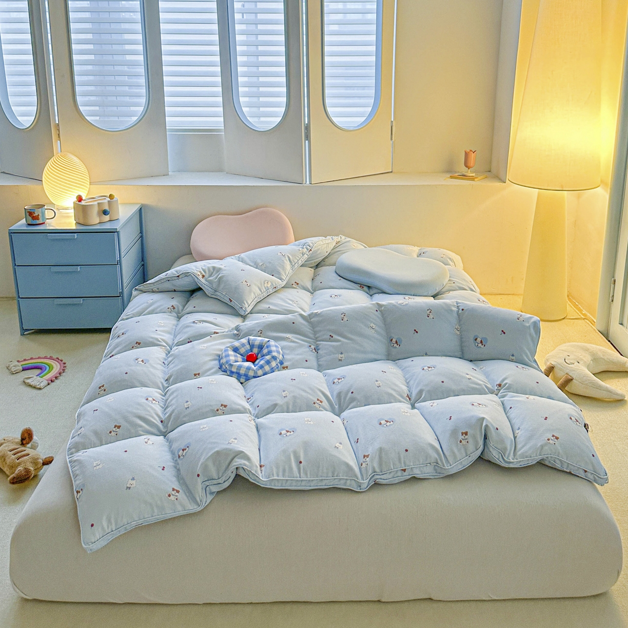 91家纺网 家纺一手货源 找家纺 暖羽屋羽绒馆 2025新款A类双层纱鹅绒丝被芯儿童学生 羽绒被子 羽毛被婴幼儿园 冬被春秋被 冬季伙伴