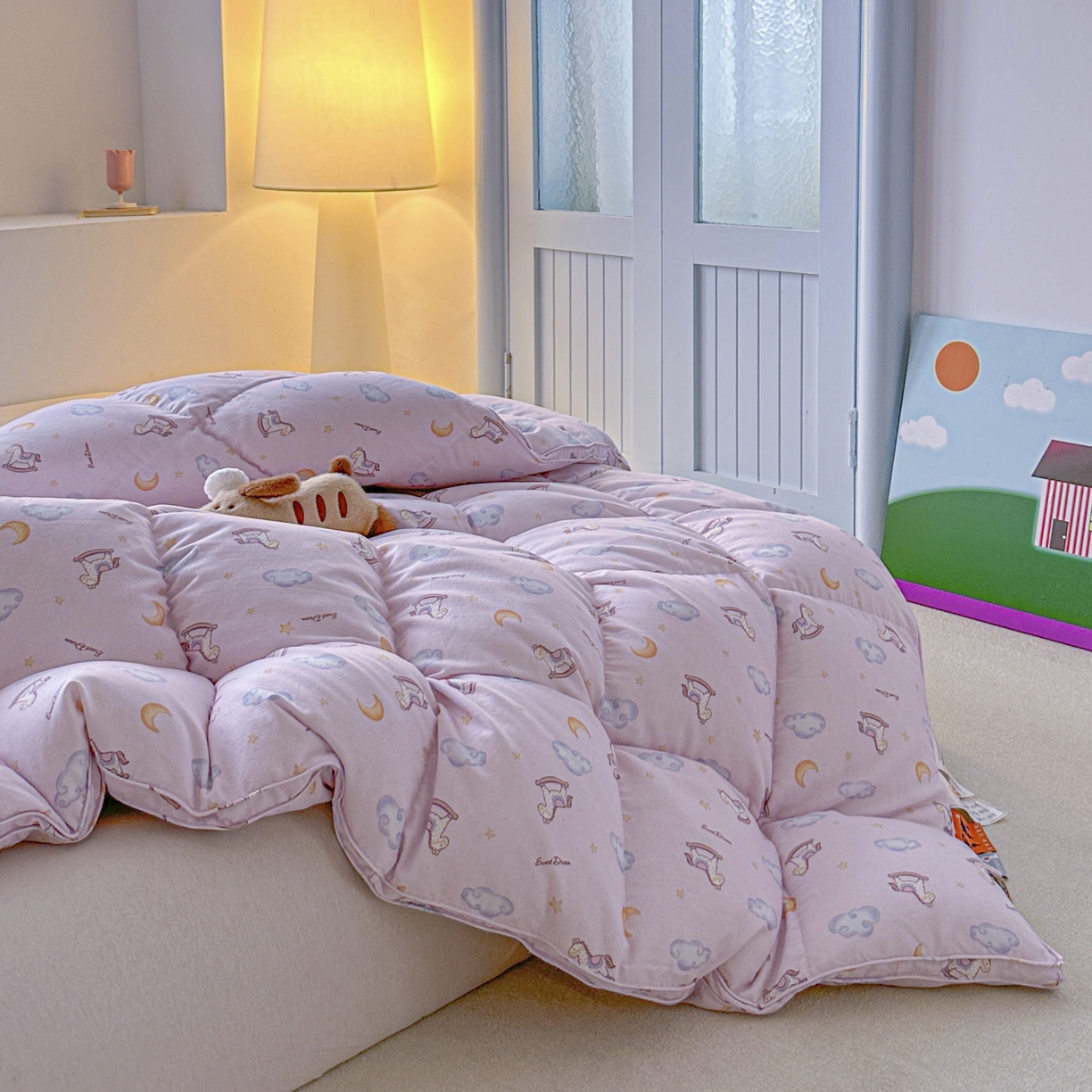 91家纺网 家纺一手货源 找家纺 暖羽屋羽绒馆 2025新款A类双层纱鹅绒丝被芯儿童学生 羽绒被子 羽毛被婴幼儿园 冬被春秋被 快乐梦想