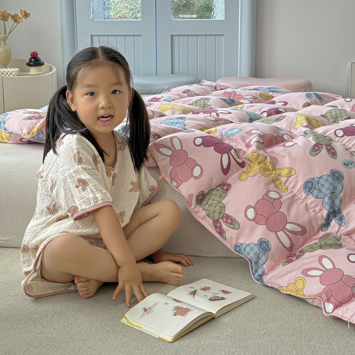 91家纺网 家纺一手货源 找家纺 暖羽屋羽绒馆 2025新款儿童纯棉鹅绒丝被芯60s卡通学生婴幼儿园1.2米羽绒被子1.5米宿舍羽绒冬被 时尚八宝