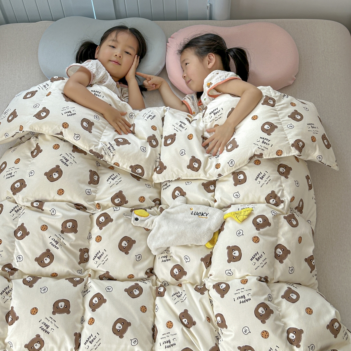 91家纺网 家纺一手货源 找家纺 （总）暖羽屋羽绒馆 2025新款儿童纯棉鹅绒丝被芯60s卡通学生婴幼儿园1.2米羽绒被子1.5米宿舍羽绒冬被