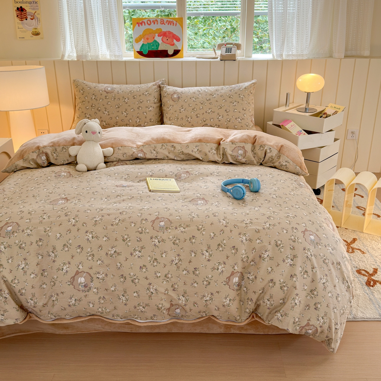 91家纺网 家纺一手货源 找家纺 Sweet dreams甜梦 2025新款棉加绒印花四件套 奶茶兔子