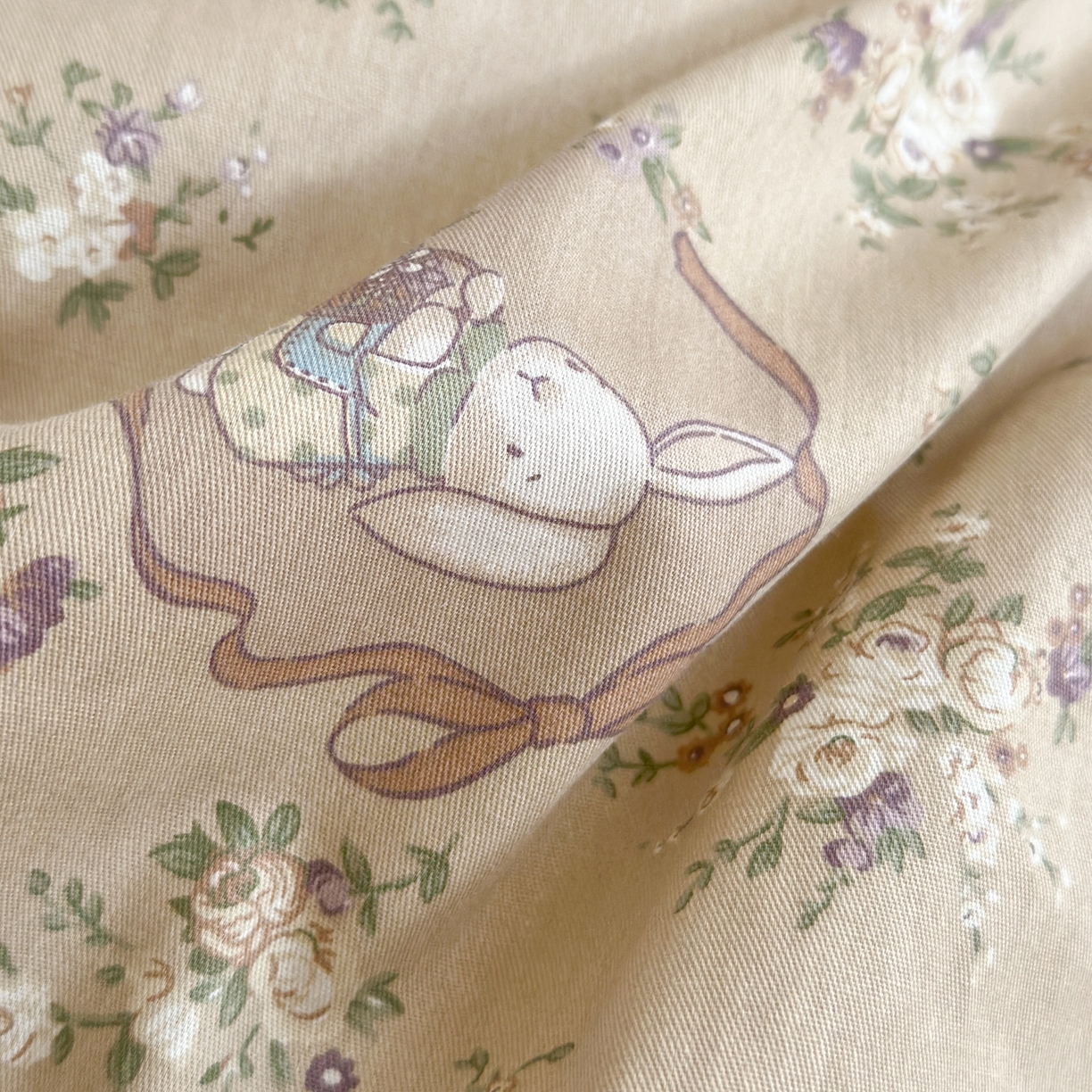 91家纺网 家纺一手货源 找家纺 Sweet dreams甜梦 2025新款棉加绒印花四件套 奶茶兔子