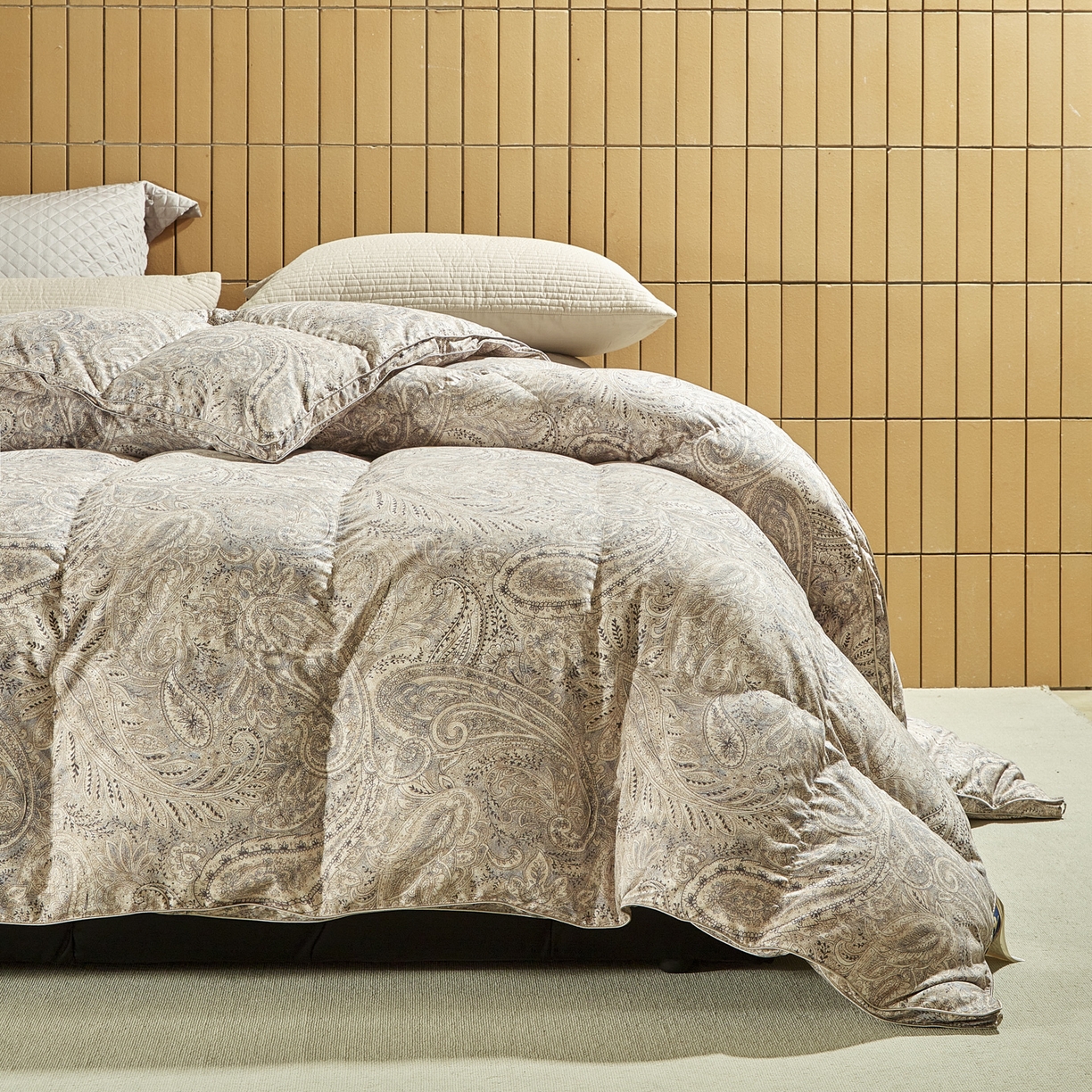 91家纺网 家纺一手货源 找家纺 （总）暖羽屋羽绒馆 2025新款印花鹅绒丝冬被 羽绒被子 春秋白鹅绒被芯 羽毛被子双人加厚冬被