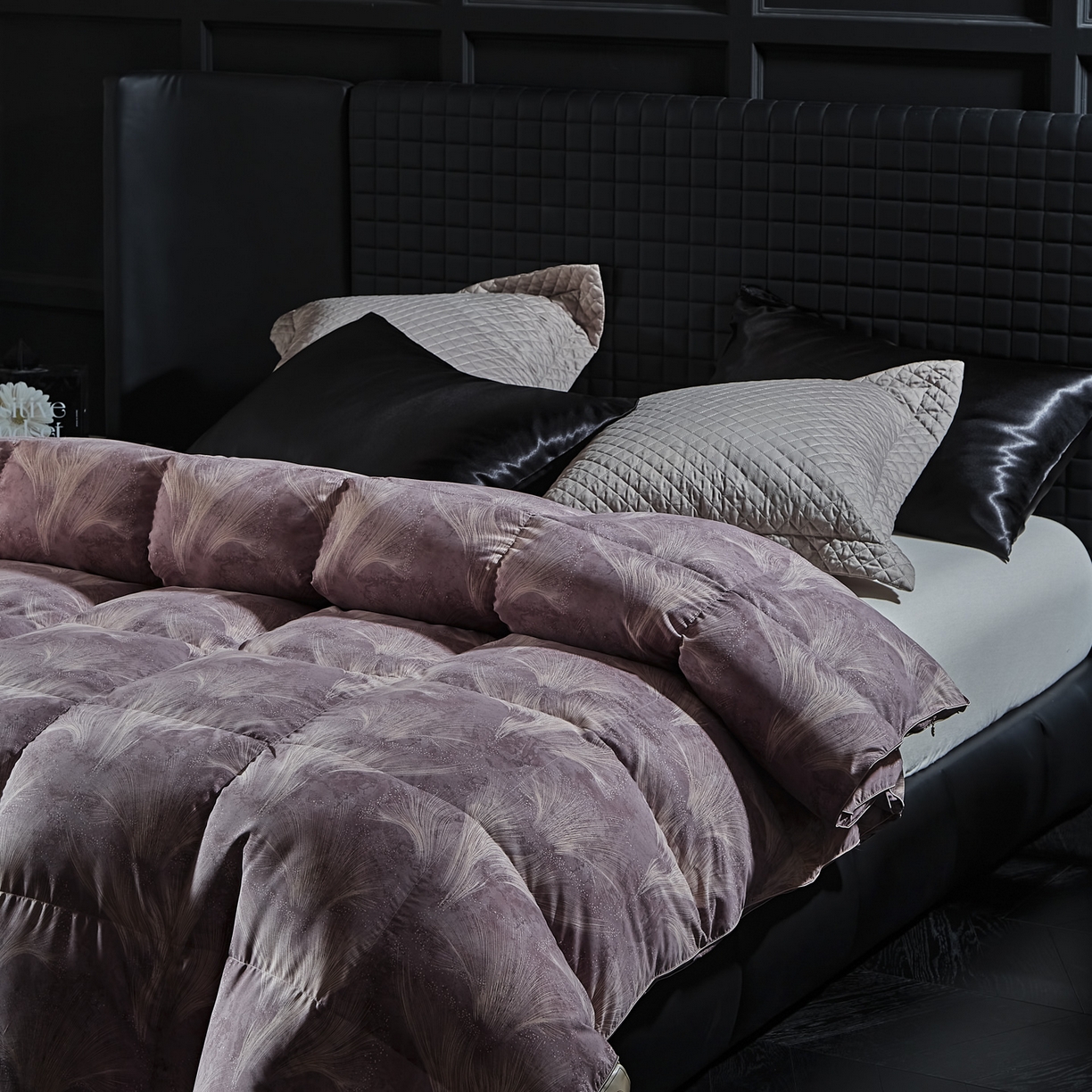 91家纺网 家纺一手货源 找家纺 暖羽屋羽绒馆 2025新款印花鹅绒丝冬被 羽绒被子 春秋白鹅绒被芯 羽毛被子双人加厚冬被 蒲公英