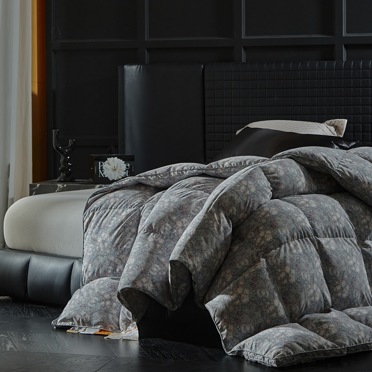 91家纺网 家纺一手货源 找家纺 暖羽屋羽绒馆 2025新款印花鹅绒丝冬被 羽绒被子 春秋白鹅绒被芯 羽毛被子双人加厚冬被 花语