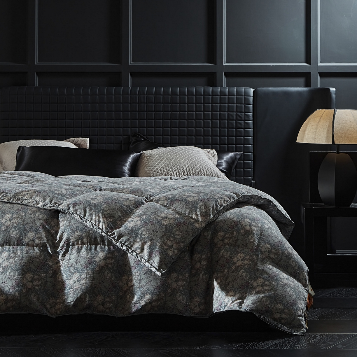 91家纺网 家纺一手货源 找家纺 暖羽屋羽绒馆 2025新款印花鹅绒丝冬被 羽绒被子 春秋白鹅绒被芯 羽毛被子双人加厚冬被 花语