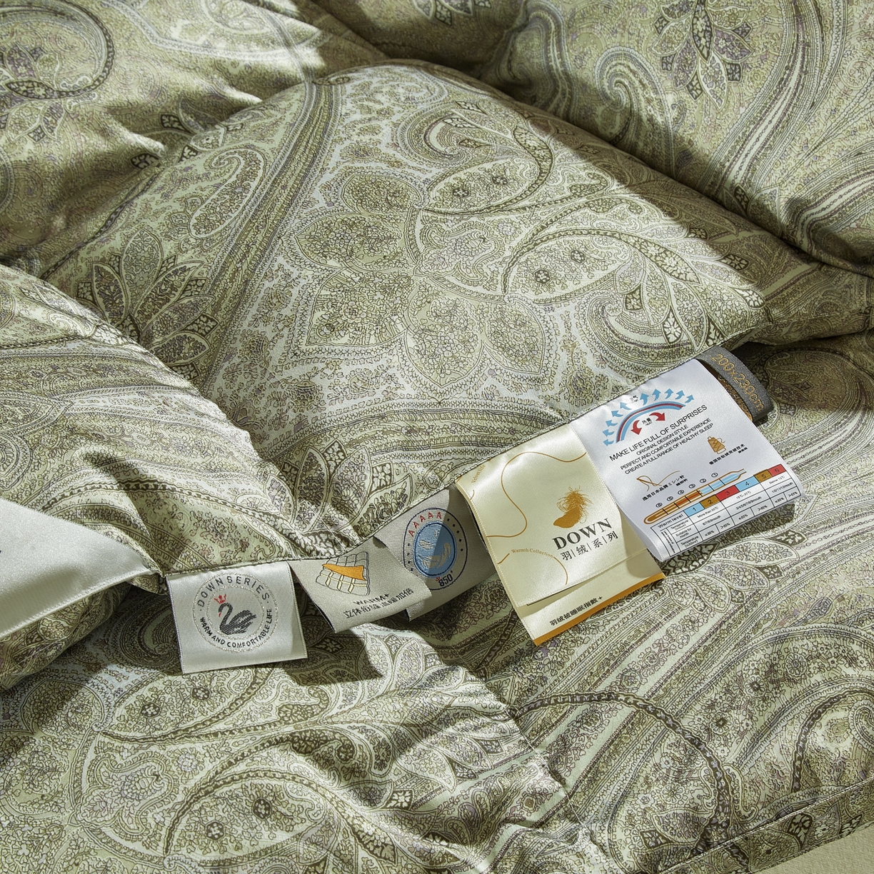 91家纺网 家纺一手货源 找家纺 暖羽屋羽绒馆 2025新款印花鹅绒丝冬被 羽绒被子 春秋白鹅绒被芯 羽毛被子双人加厚冬被 墨尔本