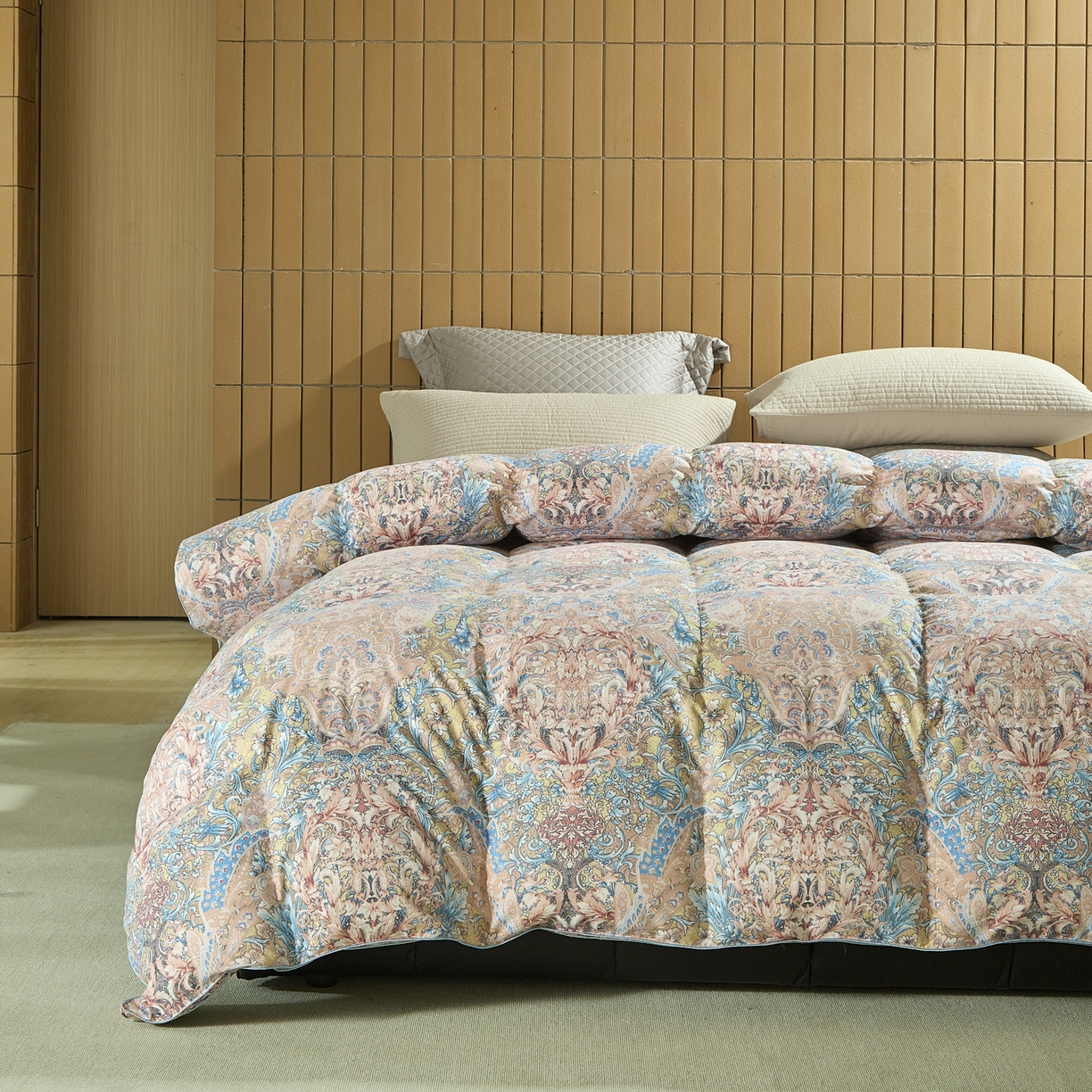 91家纺网 家纺一手货源 找家纺 暖羽屋羽绒馆 2025新款印花鹅绒丝冬被 羽绒被子 春秋白鹅绒被芯 羽毛被子双人加厚冬被 凤羽