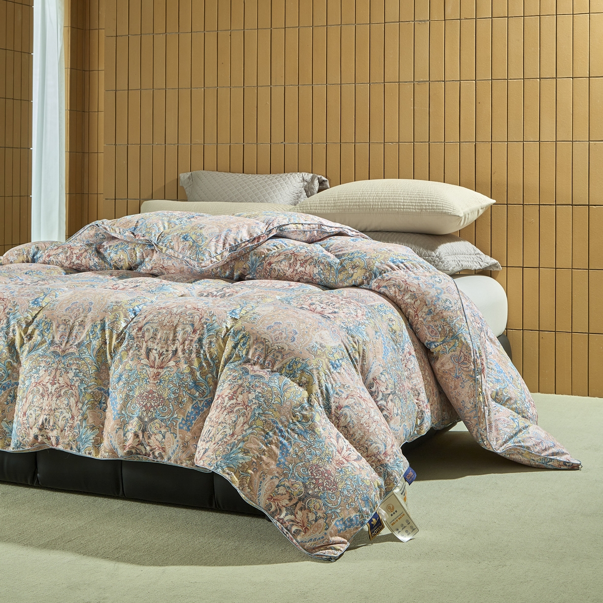 91家纺网 家纺一手货源 找家纺 暖羽屋羽绒馆 2025新款印花鹅绒丝冬被 羽绒被子 春秋白鹅绒被芯 羽毛被子双人加厚冬被 凤羽