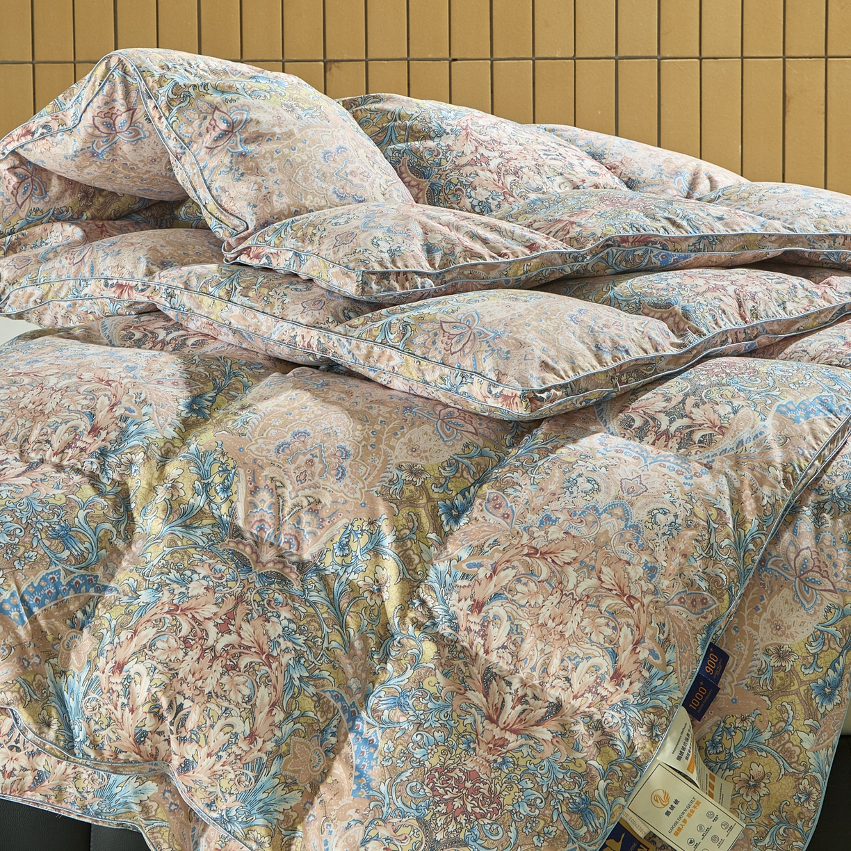 91家纺网 家纺一手货源 找家纺 暖羽屋羽绒馆 2025新款印花鹅绒丝冬被 羽绒被子 春秋白鹅绒被芯 羽毛被子双人加厚冬被 凤羽