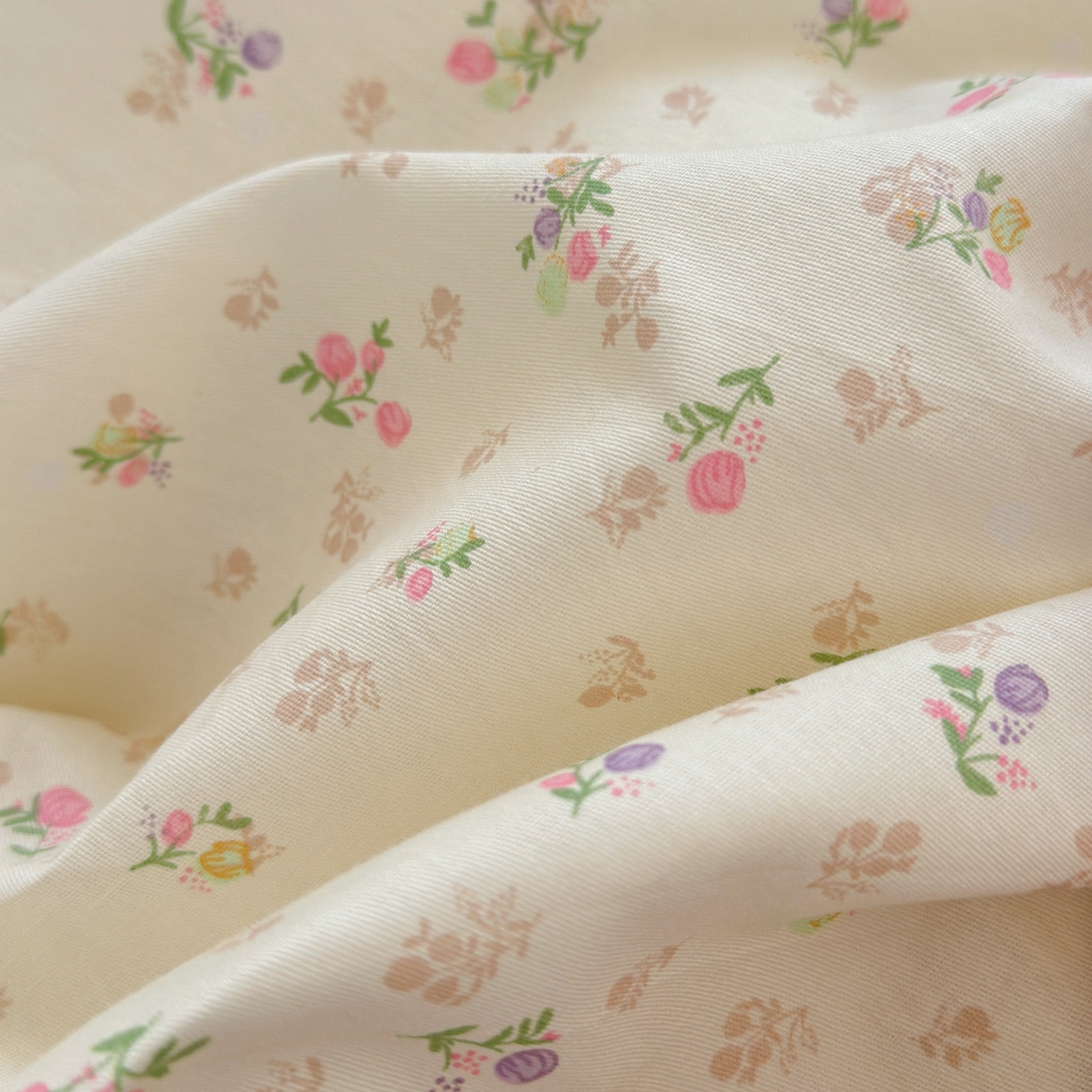 91家纺网 家纺一手货源 找家纺 Sweet dreams甜梦 2025新款棉加绒印花四件套 清新小花