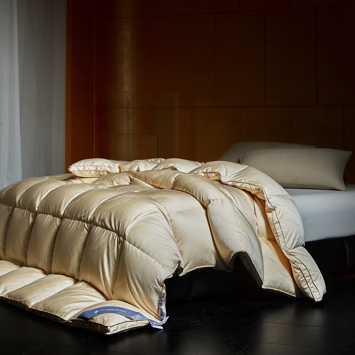 91家纺网 家纺一手货源 找家纺 暖羽屋羽绒馆 2025新款梦幻鎏金95鸭绒被芯 95羽绒被 白鸭绒被子双人秋冬婚庆被 梦幻鎏金 黄