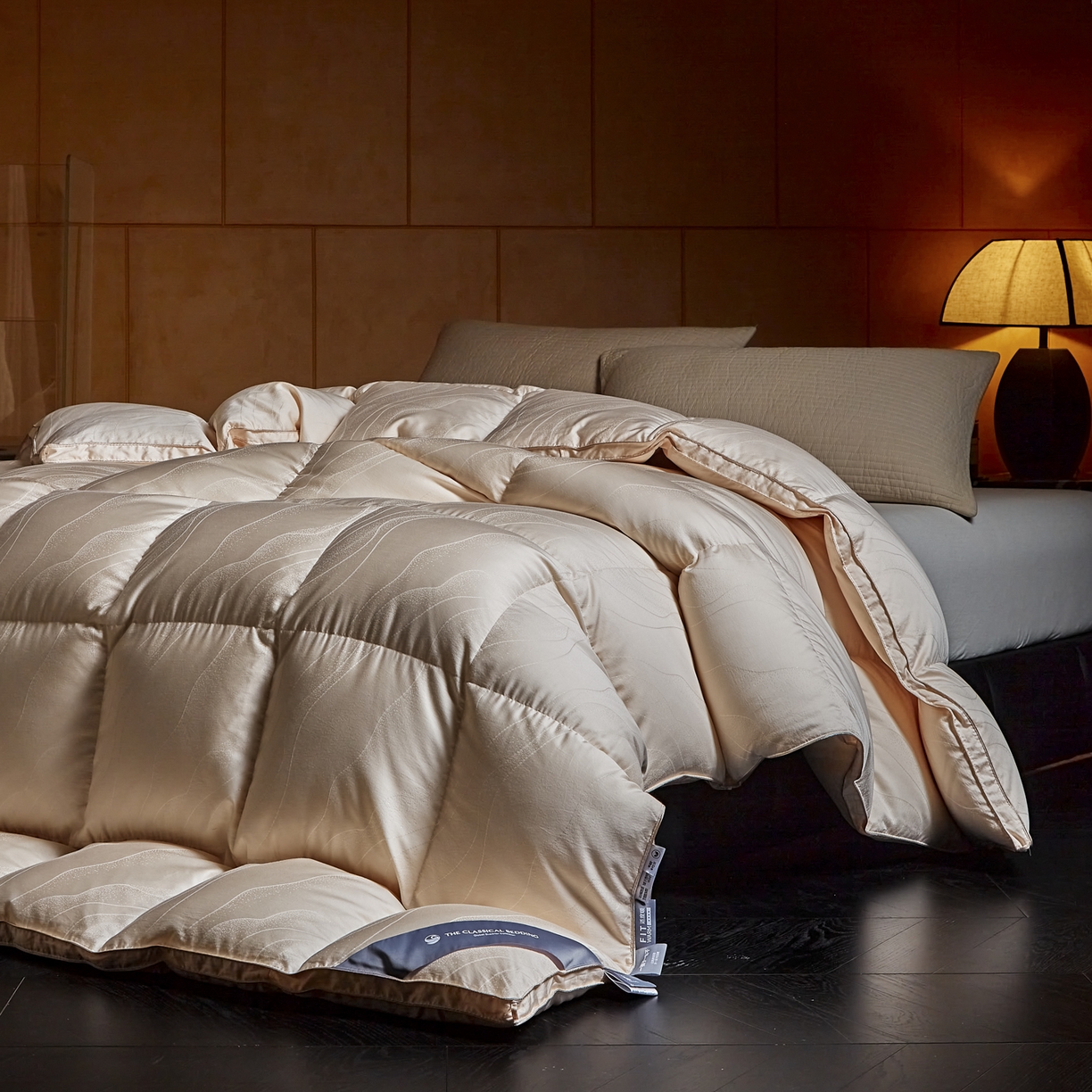 91家纺网 家纺一手货源 找家纺 暖羽屋羽绒馆 2025新款梦幻鎏金95鸭绒被芯 95羽绒被 白鸭绒被子双人秋冬婚庆被 梦幻鎏金 粉