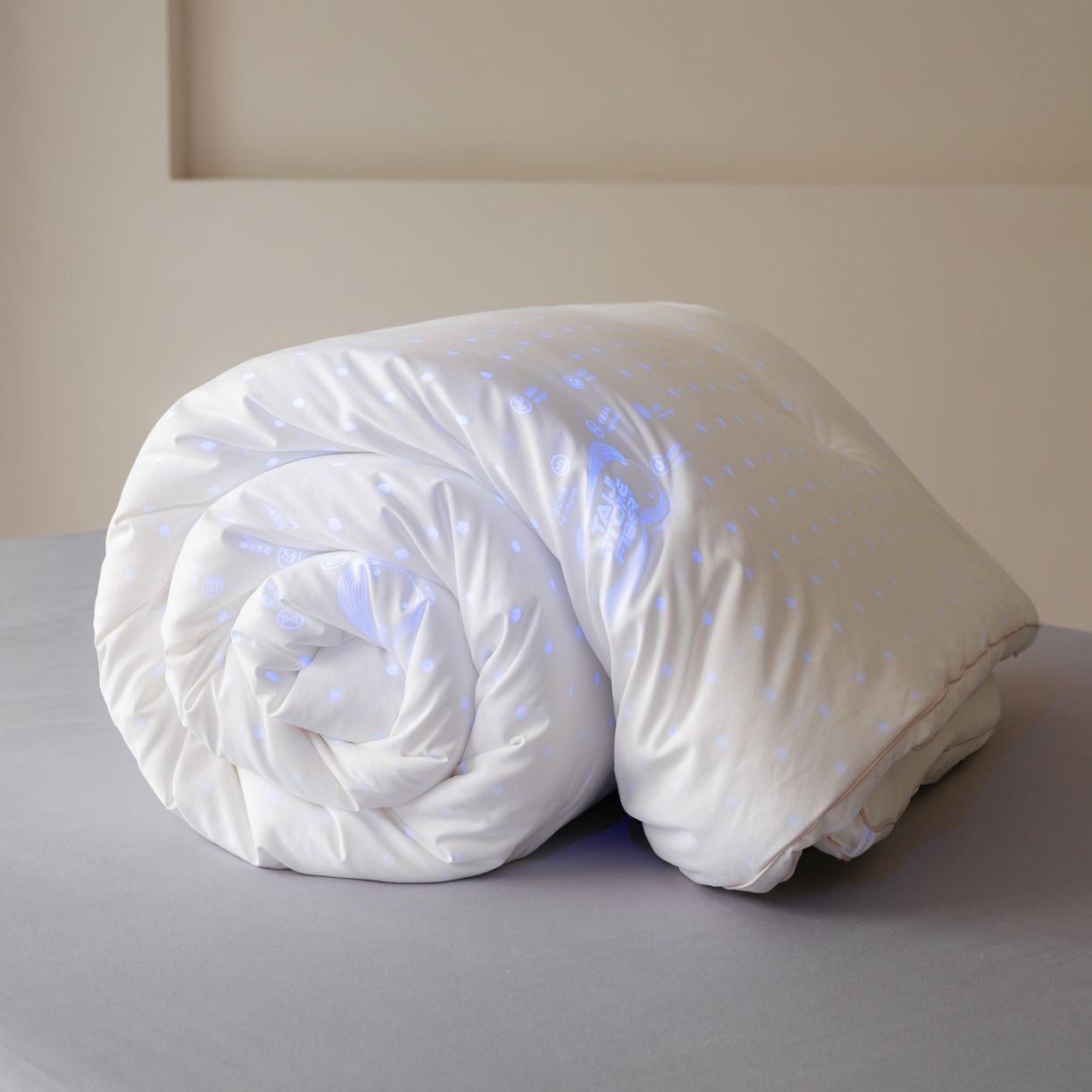 91家纺网 家纺一手货源 找家纺 （总）丽卡家纺 2025新款深蓝科技被被子被芯  全网统一零售价不低于299 商家电话18762488866