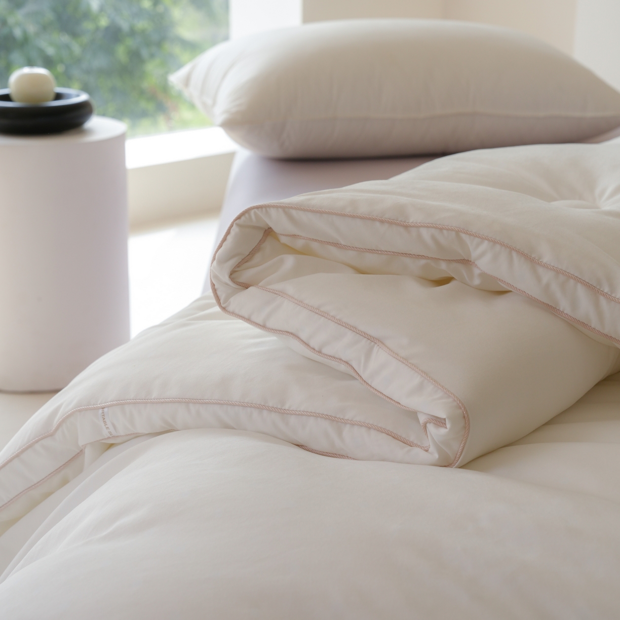 91家纺网 家纺一手货源 找家纺 （总）丽卡家纺 2025新款深蓝科技被被子被芯  全网统一零售价不低于299 商家电话18762488866