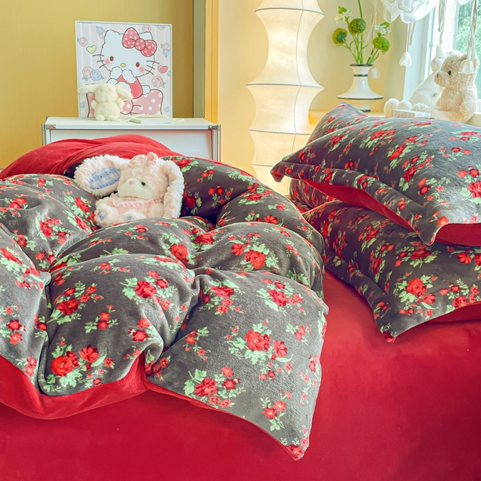 91家纺网 家纺一手货源 找家纺 弗苓家纺 2025新款加厚保暖双面牛奶绒四件套 花妖- 黑