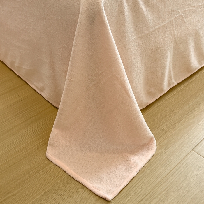 91家纺网 家纺一手货源 找家纺 凯罗 2025新款亲肤舒适牛奶绒雕花印加绣卡通绣花四件套 童话妙妙屋