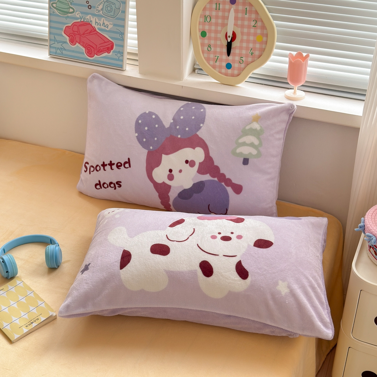 91家纺网 家纺一手货源 找家纺 寐居家纺 2025新款卡通印花大阪单枕套件 豆蔻女孩