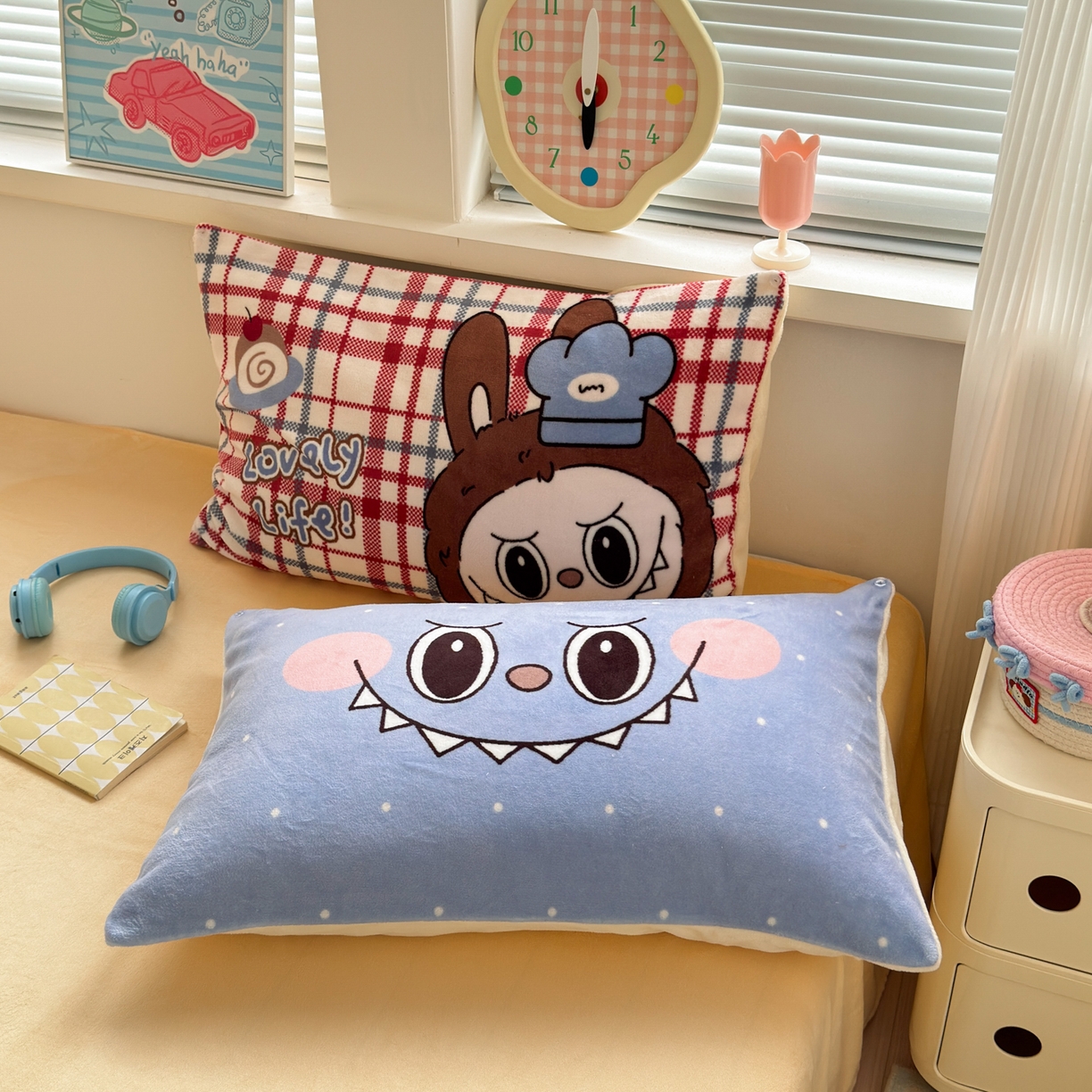 91家纺网 家纺一手货源 找家纺 寐居家纺 2025新款卡通印花大阪单枕套件 奶黄拉布