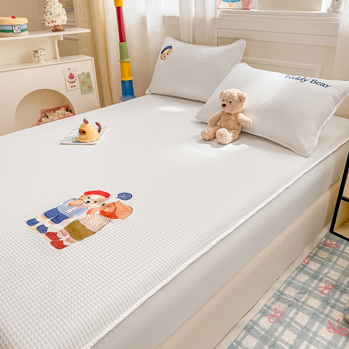 91家纺网 家纺一手货源 找家纺 大元 2025新款零压云棉刺绣款单床笠床笠单件单品床笠小熊仔 小熊仔-奶白