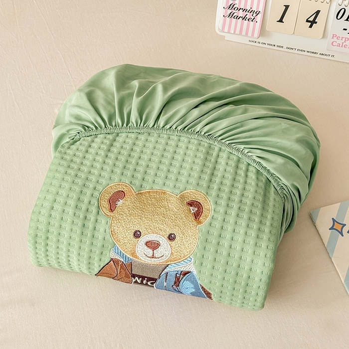 91家纺网 家纺一手货源 找家纺 大元 2025新款零压云棉刺绣款单床笠床笠单件单品床笠小熊仔 小熊仔-果绿