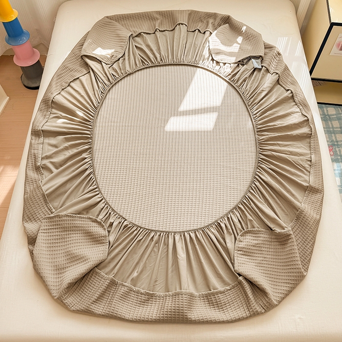 91家纺网 家纺一手货源 找家纺 大元 2025新款零压云棉刺绣款单床笠床笠单件单品床笠小熊仔 小熊仔-卡其