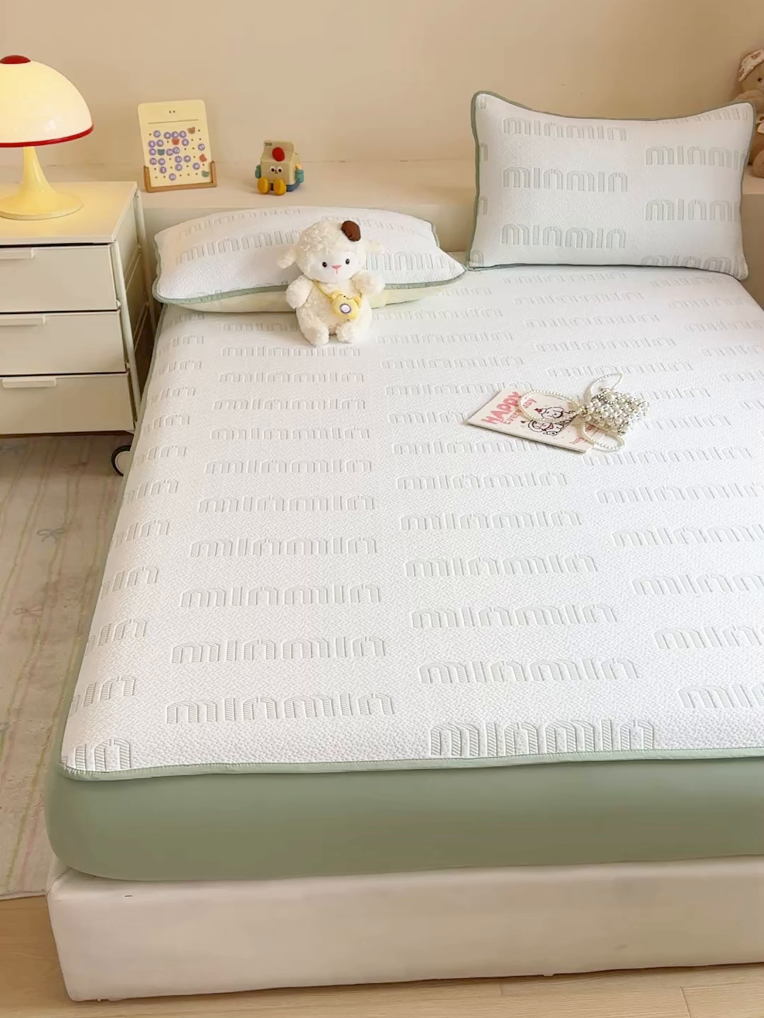 91家纺网 家纺一手货源 找家纺 大元 2025新款空气层夹棉单床笠床笠单件单品床笠-基础款minmin 果绿minmin