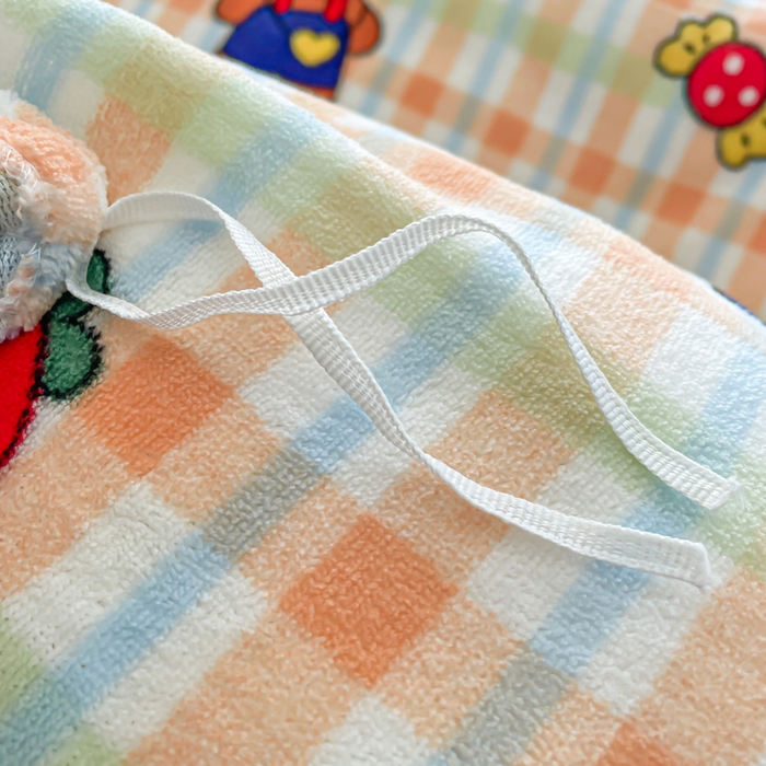 91家纺网 家纺一手货源 找家纺 弗苓家纺 2025新款加厚保暖双面牛奶绒四件套 草莓喵蓝