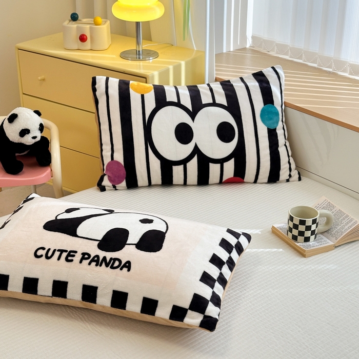 寐居家纺 2025新款卡通印花大阪单枕套 顽皮熊猫