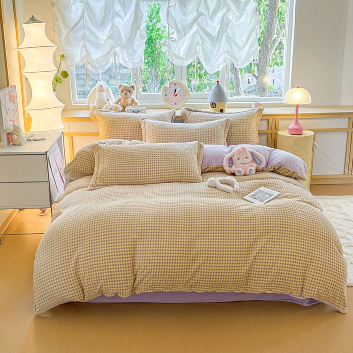 91家纺网 家纺一手货源 找家纺 弗苓家纺 2025新款加厚保暖双面牛奶绒四件套 复古格