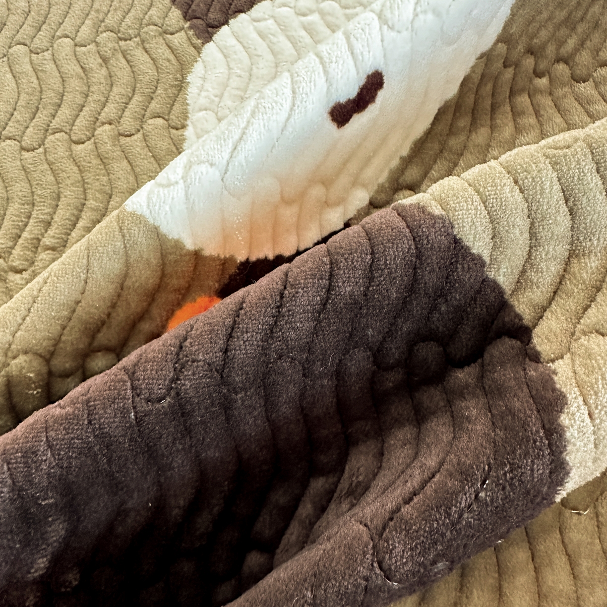 91家纺网 家纺一手货源 找家纺 （总）寐居家纺 2025新款牛奶绒数码大版单床盖